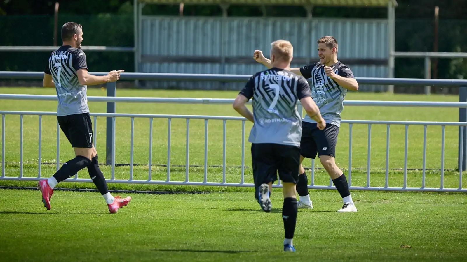 Jiskra čtyřmi brankami přestřílela rezervu Slezského. Opava B - Rýmařov 2:4
