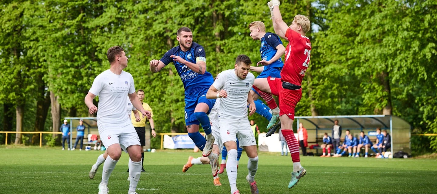Bod vystřelený v závěru. Jiskra v deseti vydolovala remízu v Petřvaldu
