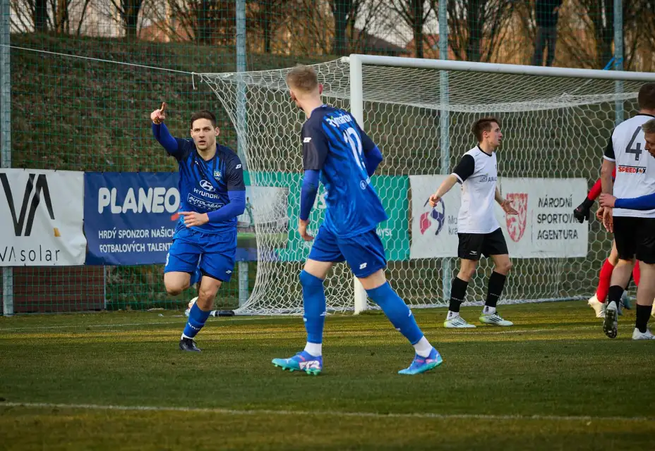 Jiskra přestřílela favorita. Polanku srazil v nastavení Hleba, dvakrát pálil Čikl