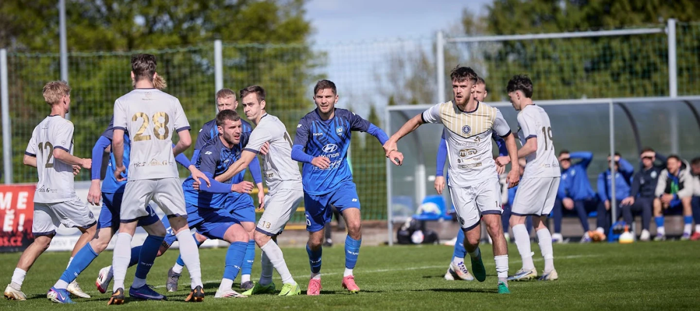 Efektivní Bílovec trestal, Jiskra odjela domů bez bodu