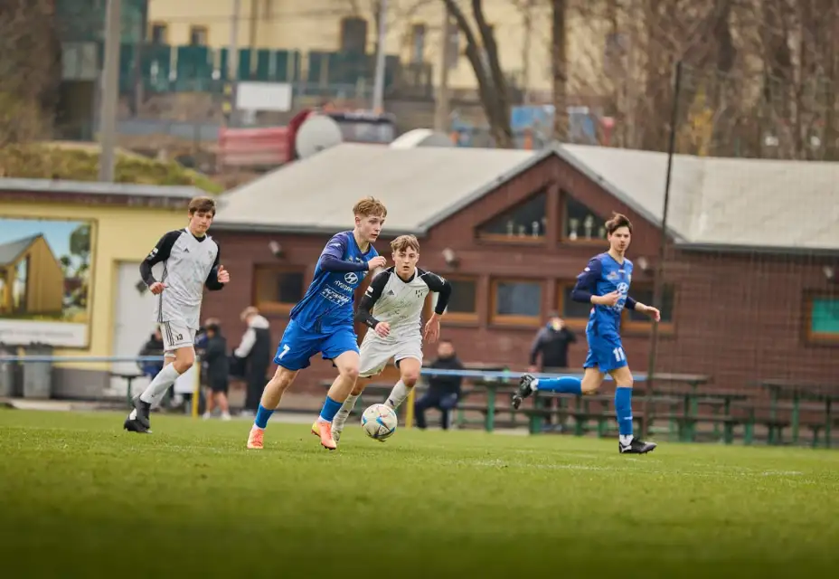 Devatenáctka na HFK Olomouc nestačila a prohrála 1:6